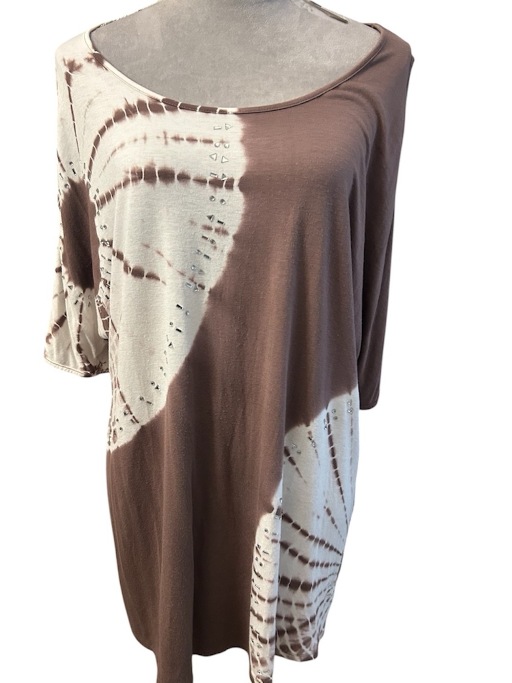 Belldini Women's brown and white tye dyed Embroidered Shark bite Tunic 1x
